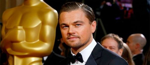 Leonardo DiCaprio vince il suo primo Oscar.