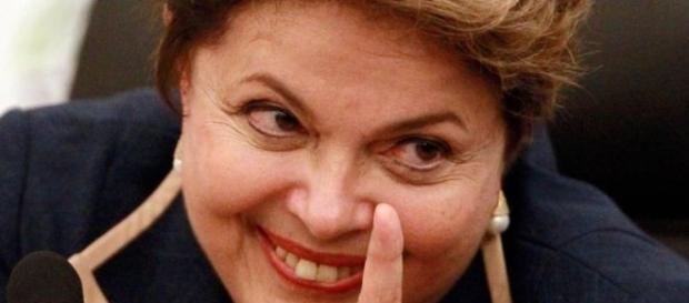 A presidente Dilma Rousseff durante discurso A presidente Dilma Rousseff durante discurso