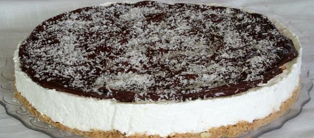 Cheesecake al cocco e nutella senza cottura Cheesecake al cocco e nutella senza cottura