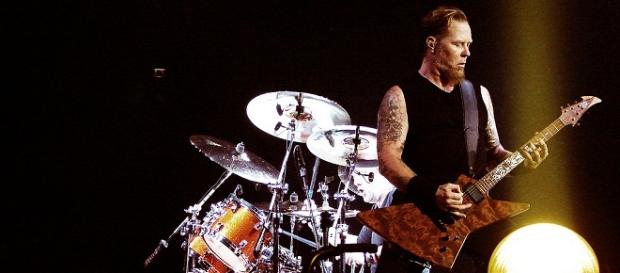 James Hetfield es el líder de Metallica James Hetfield es el líder de Metallica