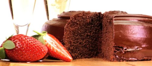 Chocolate Cake and Brachetto (Libiamo)