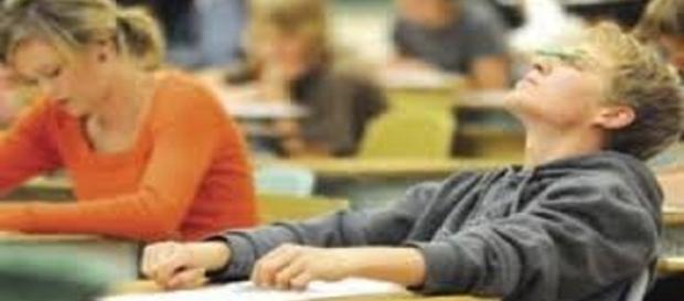figli con poca voglia di studiare figli con poca voglia di studiare
