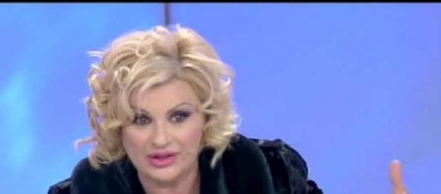 La popolare Tina Cipollari di Uomini e donne La popolare Tina Cipollari di Uomini e donne