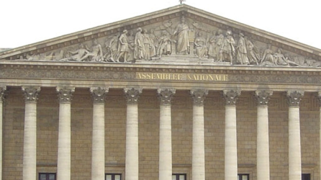 L'ingresso del Parlamento francese