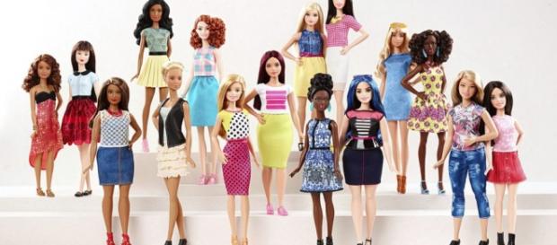 Barbies ganham novos corpos e cores de pele Barbies ganham novos corpos e cores de pele
