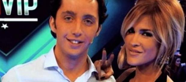 Ylenia y Fran: ¿Intercambio de favores? Ylenia y Fran: ¿Intercambio de favores?
