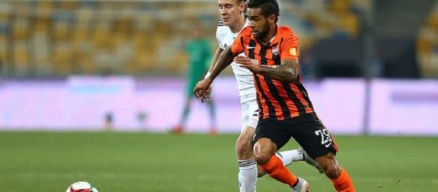 Liverpool target moves to China instead Liverpool target moves to China instead