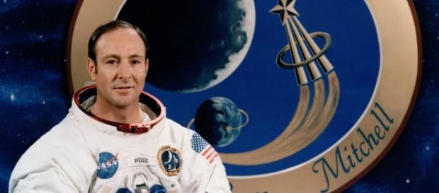 El astronauta Edgar Mitchell (Apolo XIV) El astronauta Edgar Mitchell (Apolo XIV)
