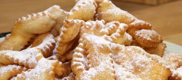Ricette dolci facili Carnevale 2016. Ricette dolci facili Carnevale 2016.