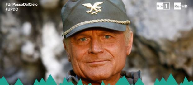 Terence Hill tra Don Matteo e Un passo dal cielo Terence Hill tra Don Matteo e Un passo dal cielo
