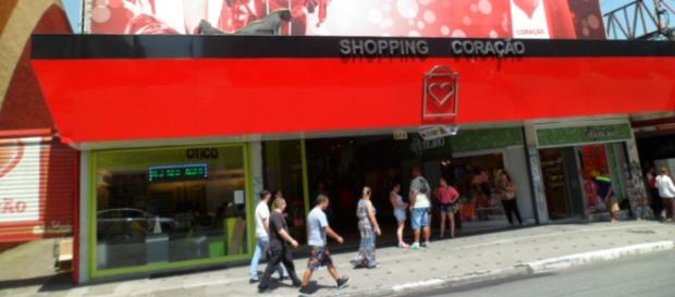 Várias lojas no Shopping Coração têm vagas Várias lojas no Shopping Coração têm vagas