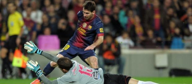 Messi ante el RC Celta. Imagen de barcacentral.com Messi ante el RC Celta. Imagen de barcacentral.com