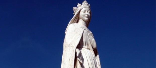 Rainha Santa Isabel - Mosteiro Santa Clara-a-Nova Rainha Santa Isabel - Mosteiro Santa Clara-a-Nova
