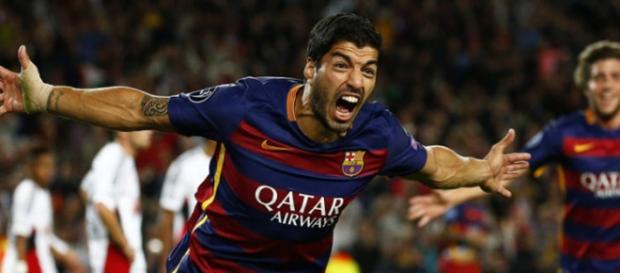 Suárez celebrando un gol con el Barcelona Suárez celebrando un gol con el Barcelona