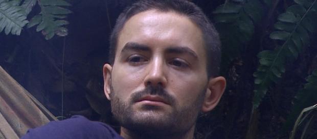 Menderes Bagci (31) will eine Schönheits-OP Menderes Bagci (31) will eine Schönheits-OP