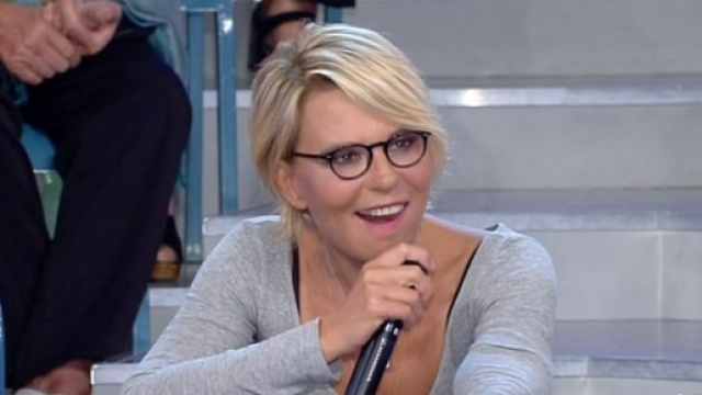 Uomini e donne e Segreto replica oggi.