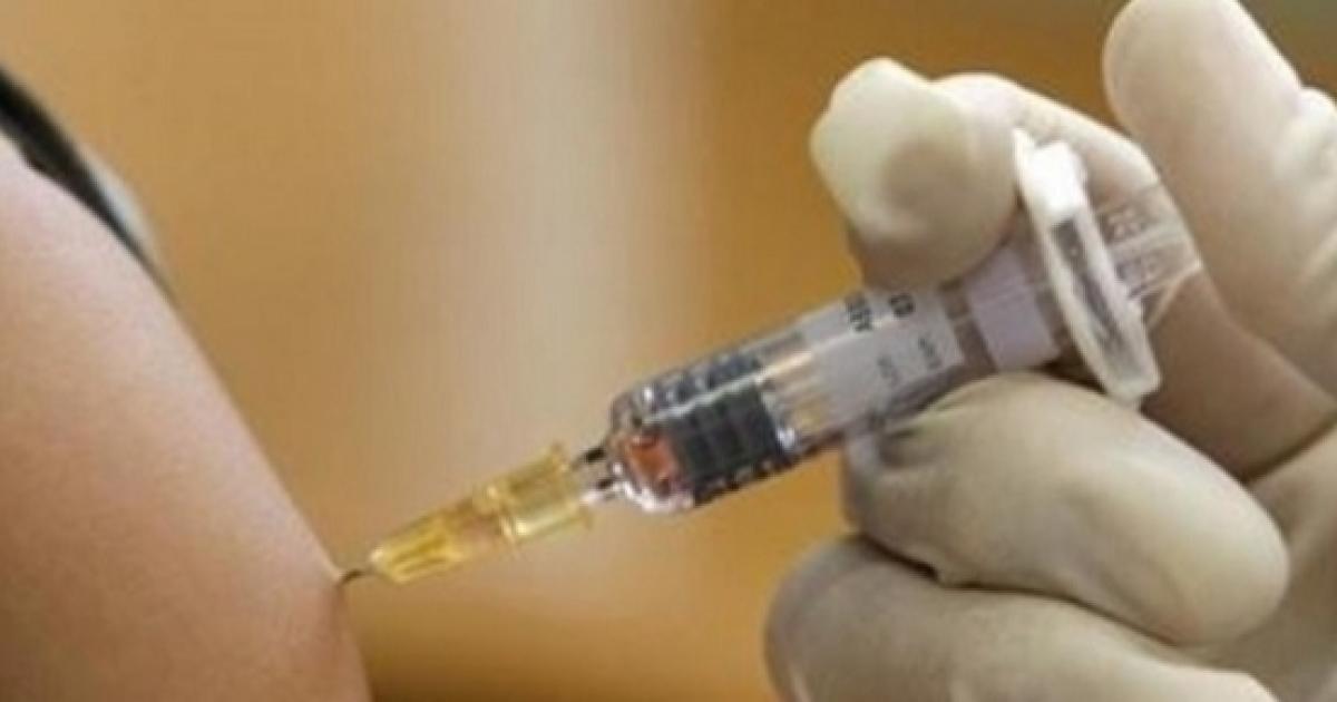 Emergenza meningite in Toscana, vaccinazione gratis per tutti: il piano