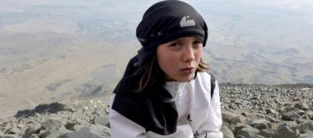 Dor Geta Popescu-fetița alpinistă Dor Geta Popescu-fetița alpinistă
