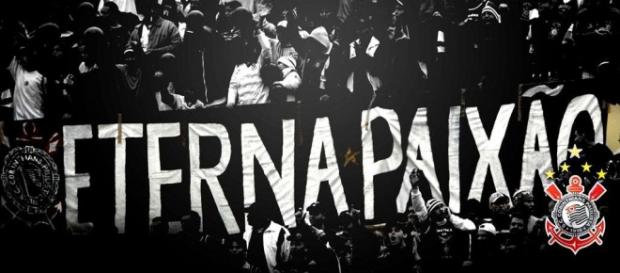 A eterna paixão da torcida corintiana A eterna paixão da torcida corintiana