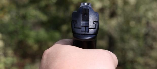 Una pistola di precisione pronta a sparare Una pistola di precisione pronta a sparare