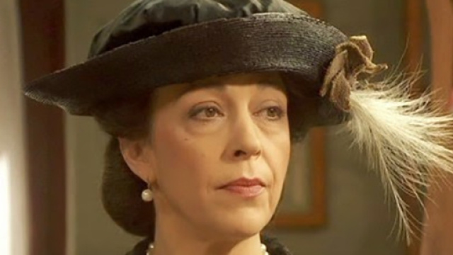 Il Segreto soap spagnola: Francisca Montenegro.