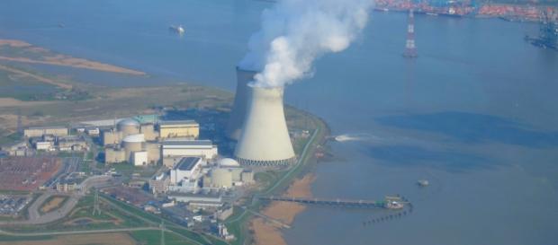 Centrale nucleare evacuata al confine con la Germania Centrale nucleare evacuata al confine con la Germania