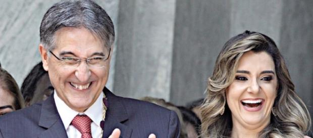 Fernando Pimentel é indiciado pela PF Fernando Pimentel é indiciado pela PF