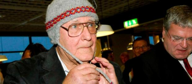 Ingvar Kamprad se îmbracă de la SH Ingvar Kamprad se îmbracă de la SH