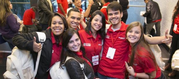 Santander Universidades oferece bolsas de estudo Santander Universidades oferece bolsas de estudo