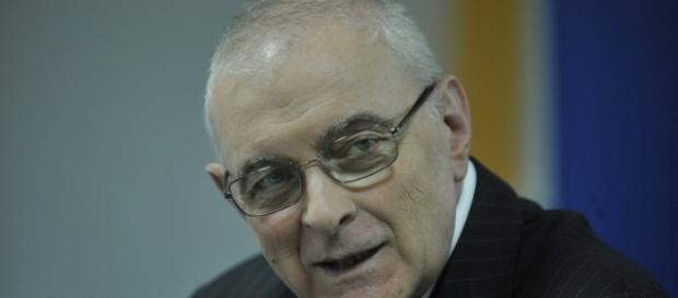 Adrian Vasilescu, consultant BNR Adrian Vasilescu, consultant BNR