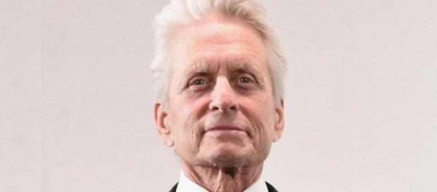 Michael Douglas podría estar a punto de morir. Michael Douglas podría estar a punto de morir.