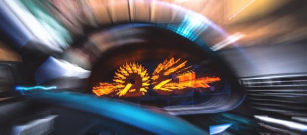 Ein Rad löst sich - Albtraum aller Autofahrer. Ein Rad löst sich - Albtraum aller Autofahrer.