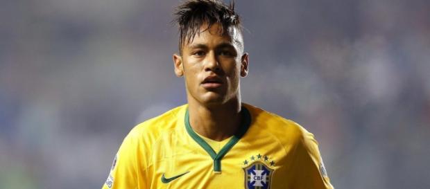 Neymar é o atual capitão da Seleção Brasileira Neymar é o atual capitão da Seleção Brasileira