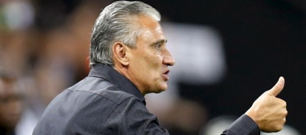 Técnico Tite dá aval para clube apostar nos jovens Técnico Tite dá aval para clube apostar nos jovens