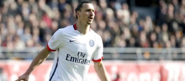 Ibrahimovic campeão pelo Paris Saint Germain Ibrahimovic campeão pelo Paris Saint Germain