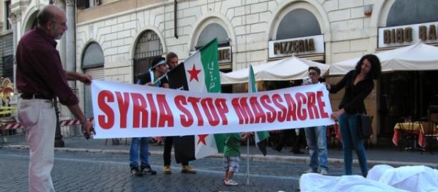 Manifestazione contro la guerra in Siria Manifestazione contro la guerra in Siria