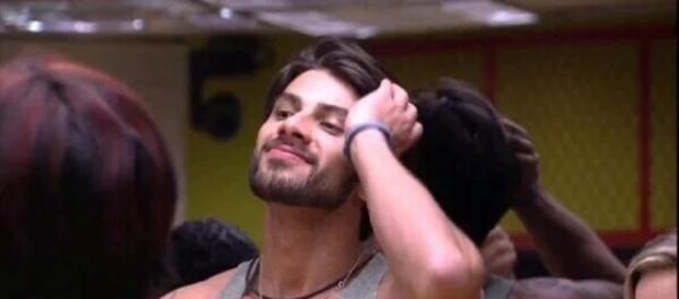Renan no BBB16 (Reprodução/Globo) Renan no BBB16 (Reprodução/Globo)