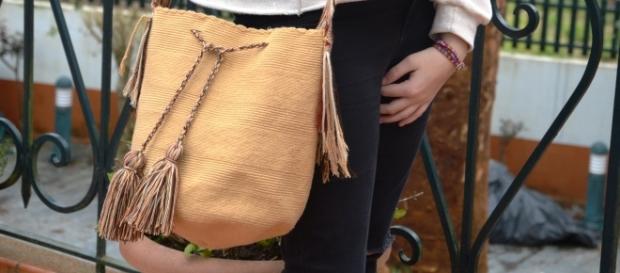 Un ejemplo de las originales mochilas wayúu Un ejemplo de las originales mochilas wayúu