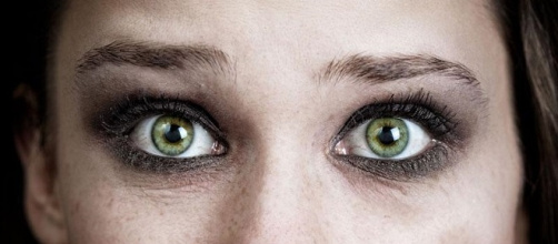 Violences conjugales, femme réduite au silence