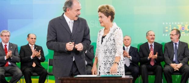 Mercadante tentou comprar o silêncio de Delcídio Mercadante tentou comprar o silêncio de Delcídio