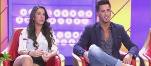 uy, uy, uy esta pareja acaban juntos uy, uy, uy esta pareja acaban juntos