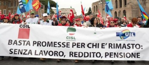 Sindacati in marcia contro il governo