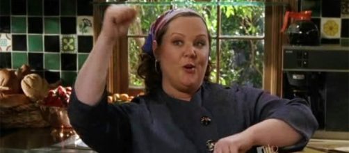 Sookie in una scena dello show Gilmore Girls