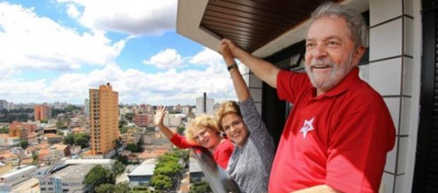 Lula vira ministro da Casa Cívil Lula vira ministro da Casa Cívil