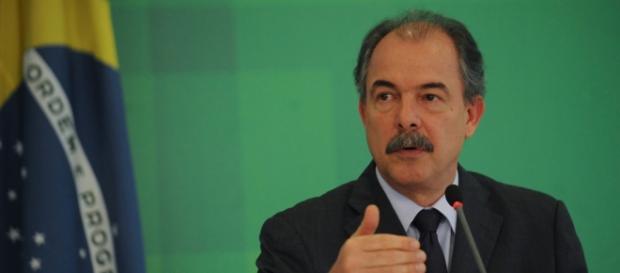 Mercadante admitiu iniciativa pessoal Mercadante admitiu iniciativa pessoal