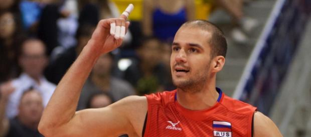 O jogador de vôlei Alexander Markin foi flagrado O jogador de vôlei Alexander Markin foi flagrado