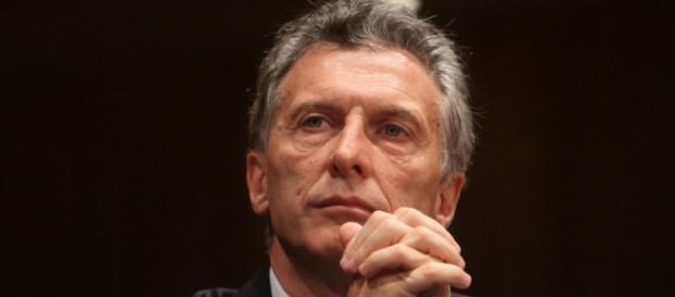Por los buitres extorsionó a muchos Por los buitres extorsionó a muchos