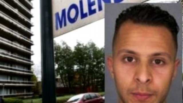 Un'immagine del terrorista Salah Abdeslam.