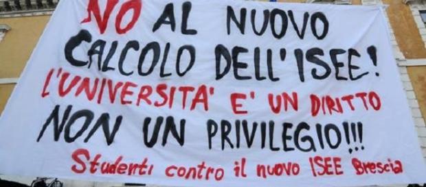 Borse di studio, una vittoria degli studenti Borse di studio, una vittoria degli studenti