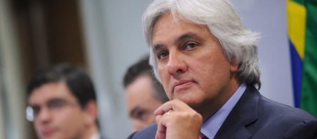 Delcídio diz que ainda revelará muitas coisas mais Delcídio diz que ainda revelará muitas coisas mais